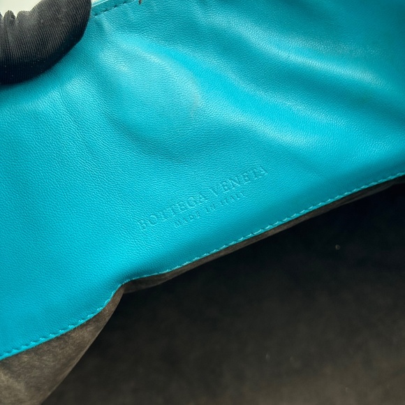 Bottega Veneta Parachute Blue Hand Bag - Picture 8 of 16